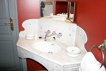Hotel Logis - Restaurant La Marbrerie 3*